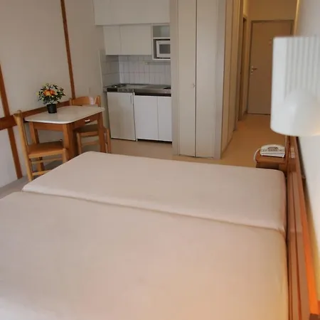 Augusta Reserve Seulement Aux Curistes * Dax