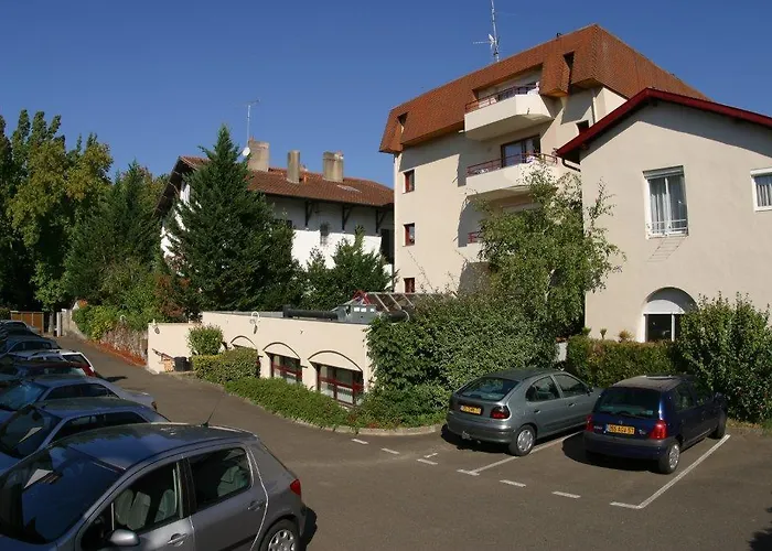 Augusta Reserve Seulement Aux Curistes Apartment *